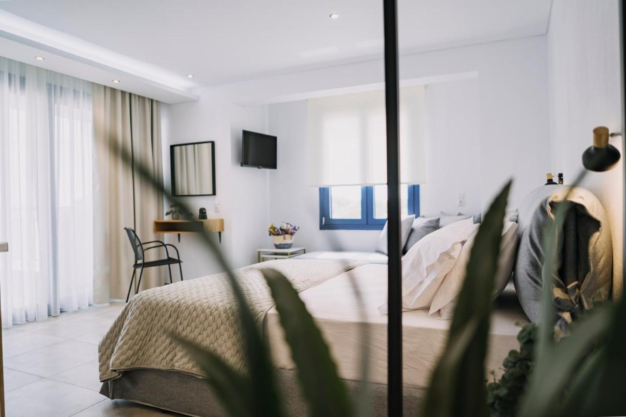 Blue Stone Luxury Suites Limenaria  Bagian luar foto