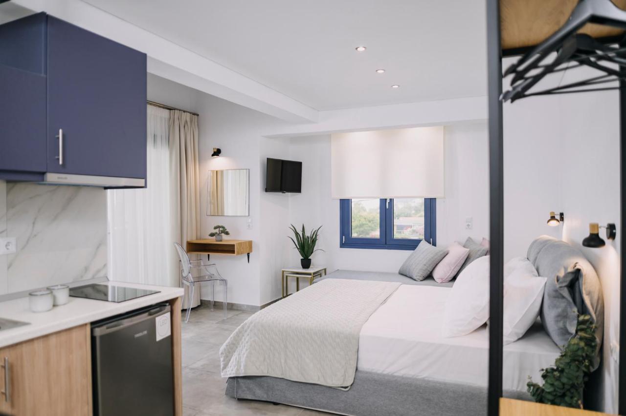 Blue Stone Luxury Suites Limenaria  Bagian luar foto