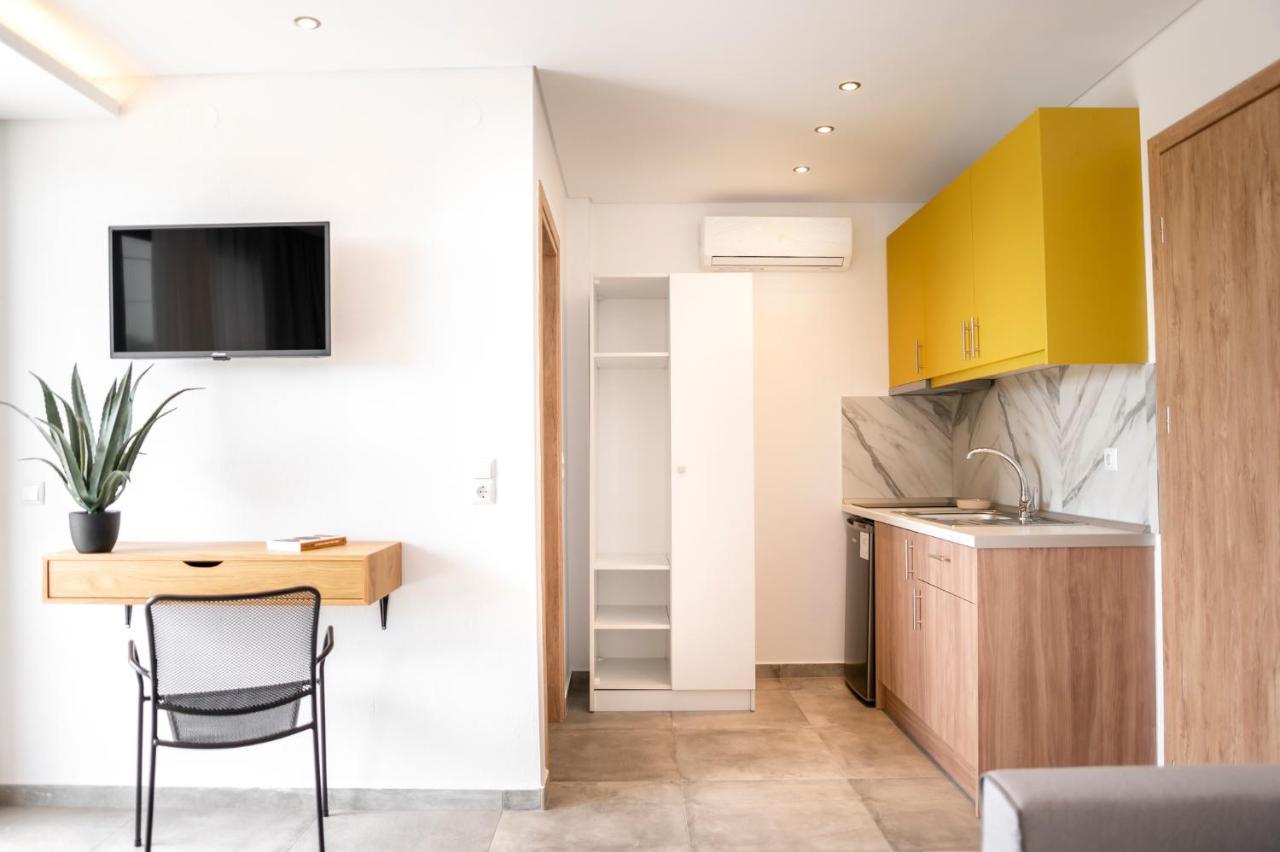 Blue Stone Luxury Suites Limenaria  Bagian luar foto