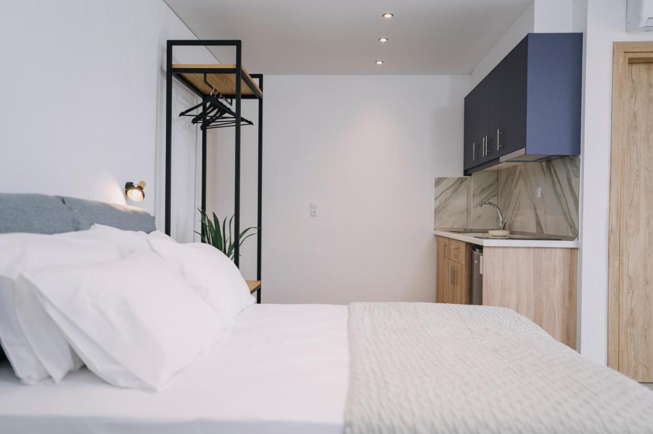 Blue Stone Luxury Suites Limenaria  Bagian luar foto