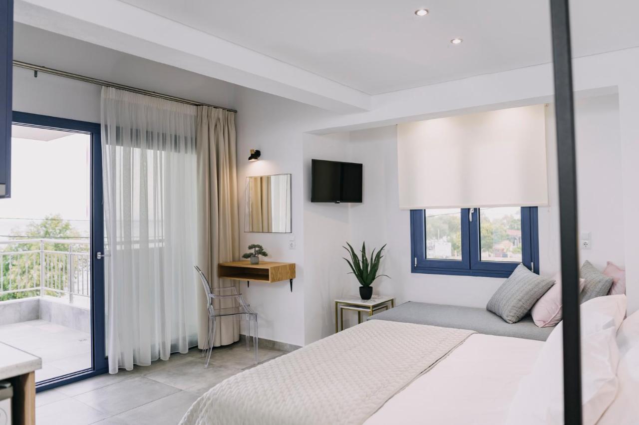 Blue Stone Luxury Suites Limenaria  Bagian luar foto